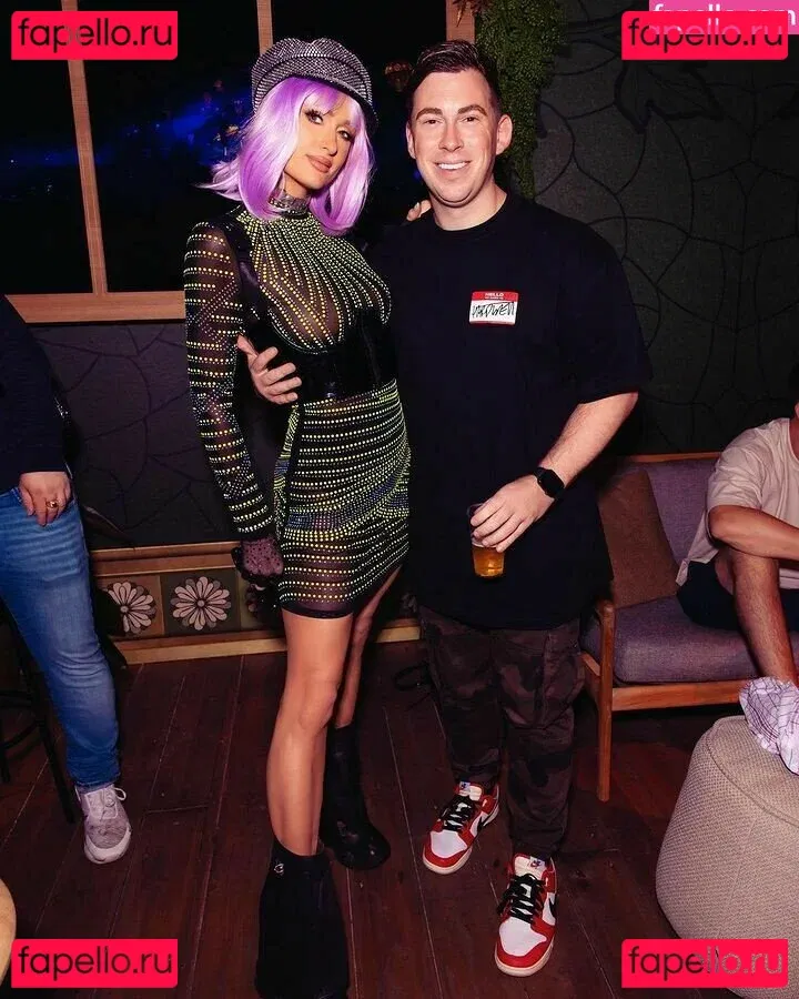 Paris Hilton Onlyfans Photo Gallery 