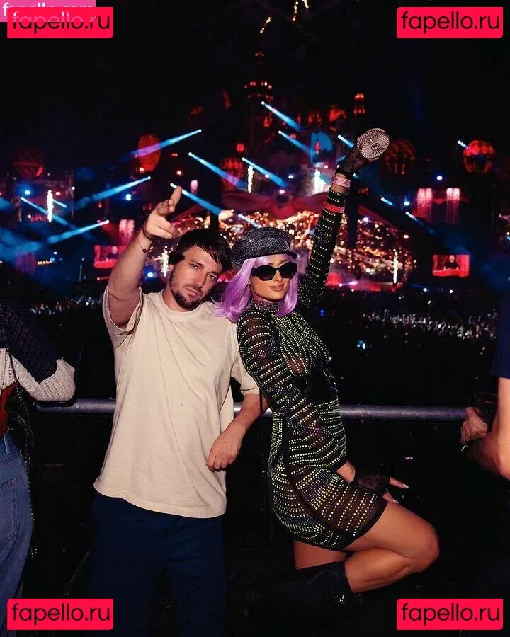 Paris Hilton Onlyfans Photo Gallery 