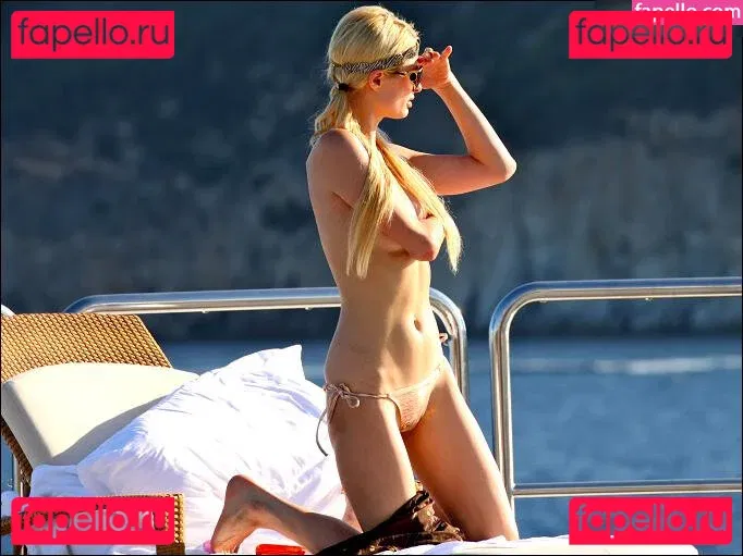 Paris Hilton Onlyfans Photo Gallery 