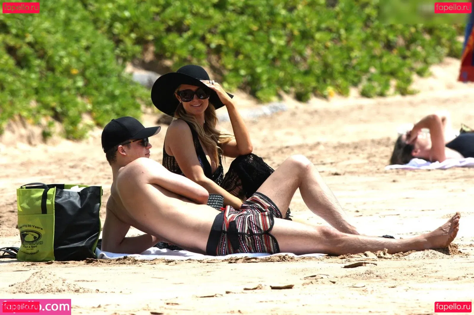 Paris Hilton Onlyfans Photo Gallery 