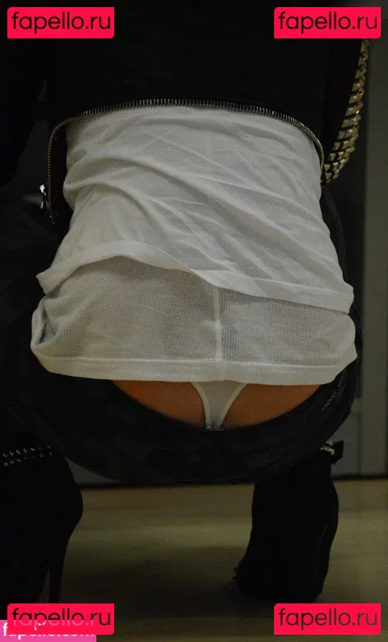 Paris Hilton Onlyfans Photo Gallery 