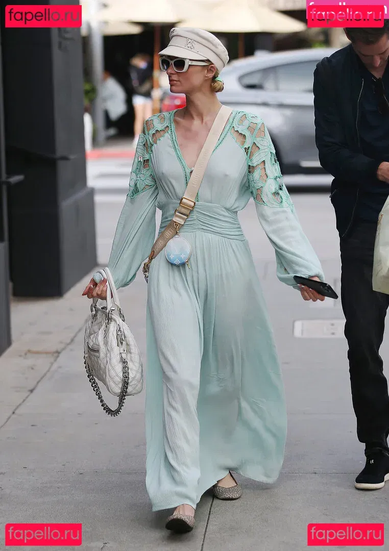 Paris Hilton Onlyfans Photo Gallery 