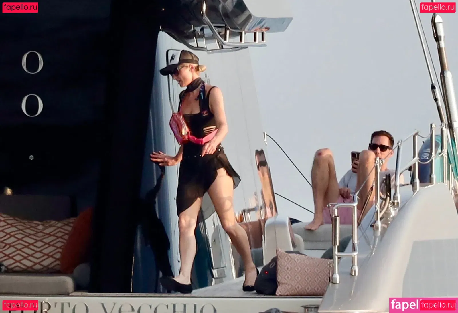 Paris Hilton Onlyfans Photo Gallery 