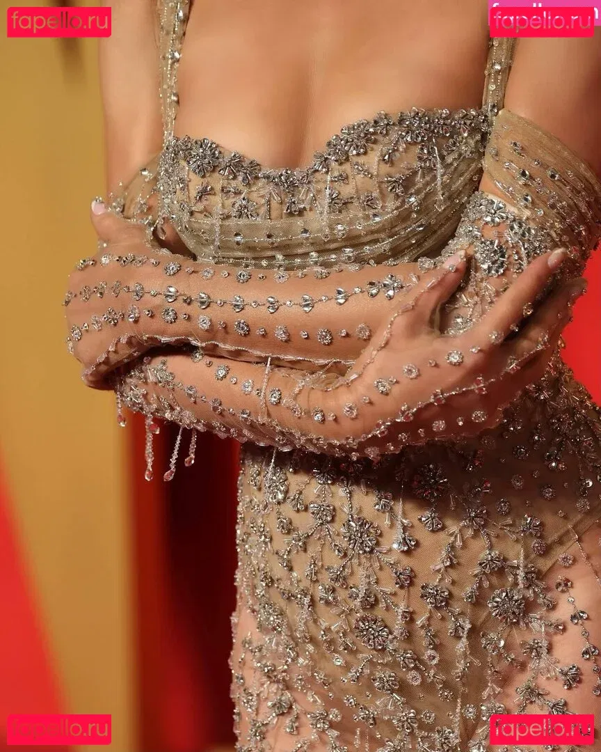 Paris Hilton Onlyfans Photo Gallery 