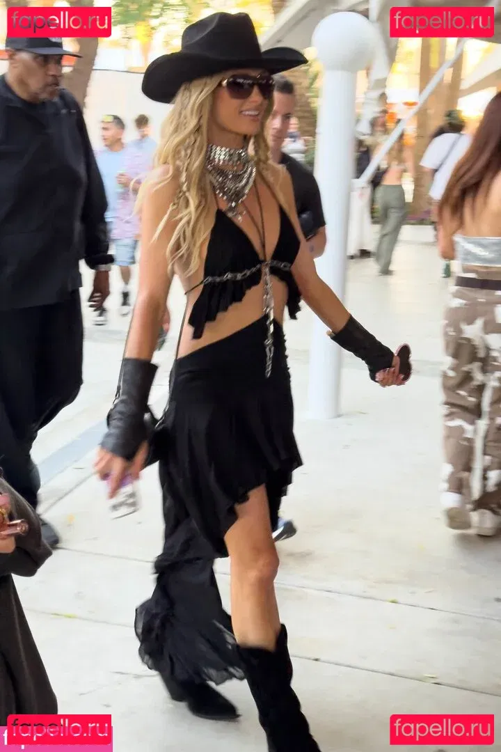 Paris Hilton Onlyfans Photo Gallery 