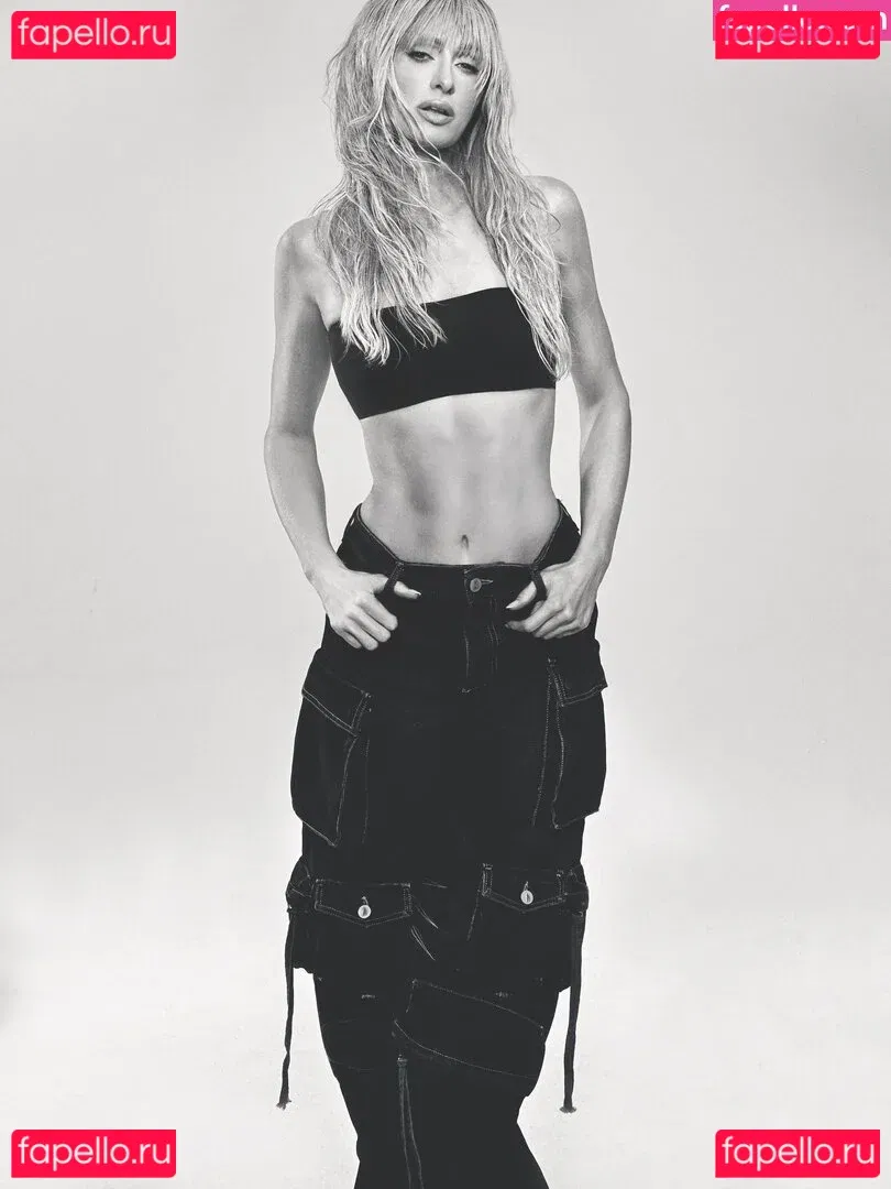 Paris Hilton Onlyfans Photo Gallery 