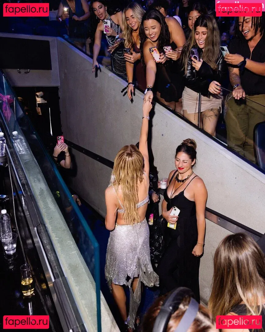 Paris Hilton Onlyfans Photo Gallery 