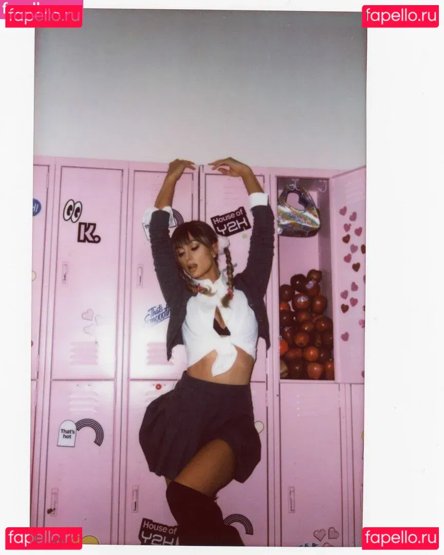 Paris Hilton Onlyfans Photo Gallery 