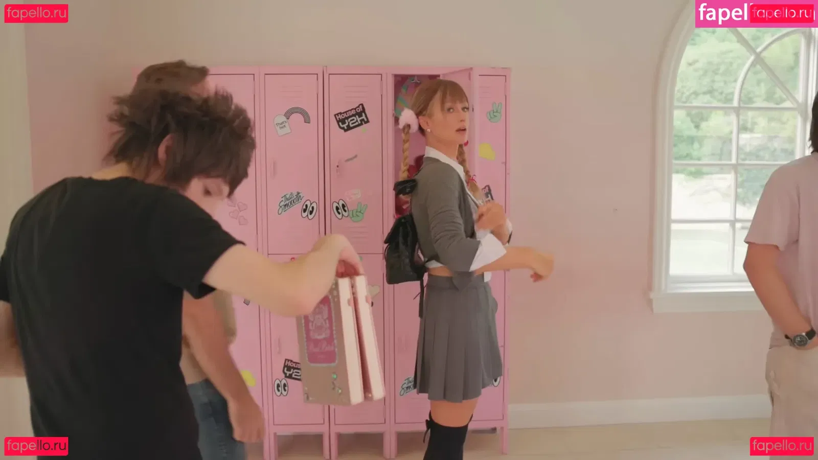 Paris Hilton Onlyfans Photo Gallery 