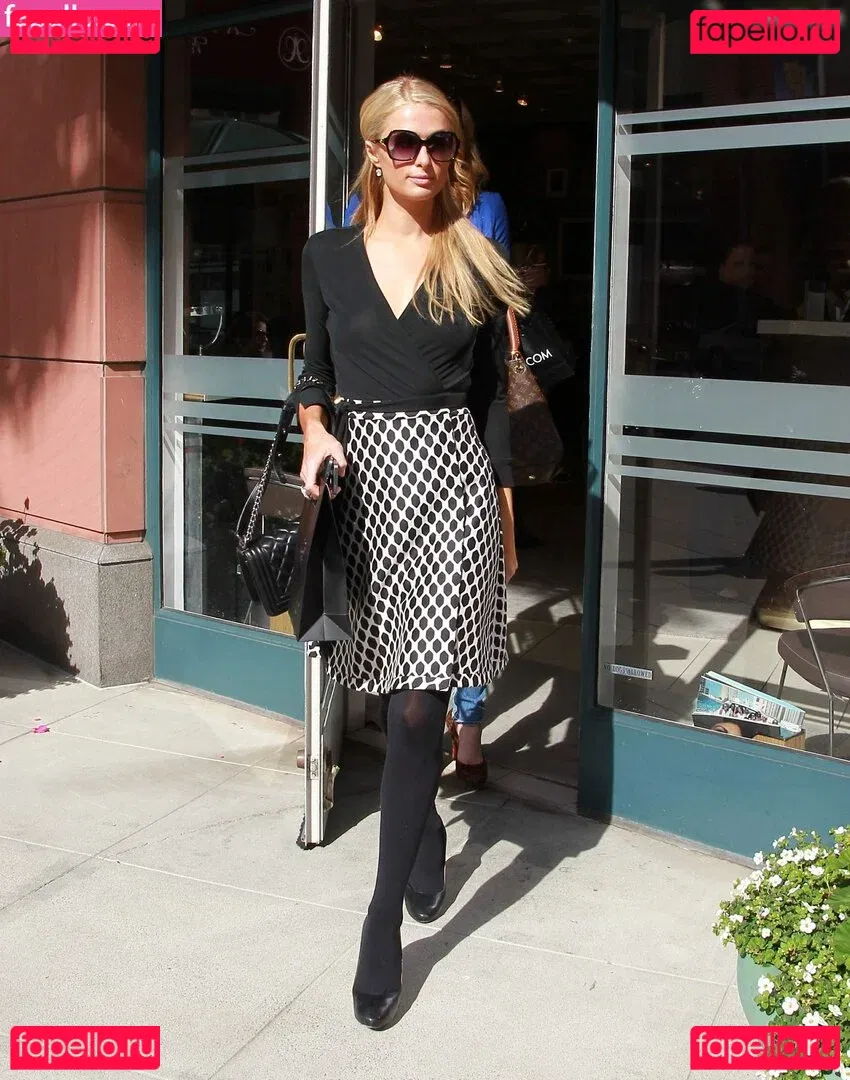 Paris Hilton Onlyfans Photo Gallery 