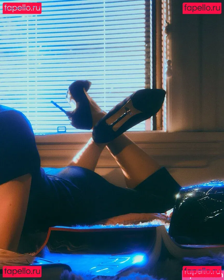 Paris Hilton Onlyfans Photo Gallery 