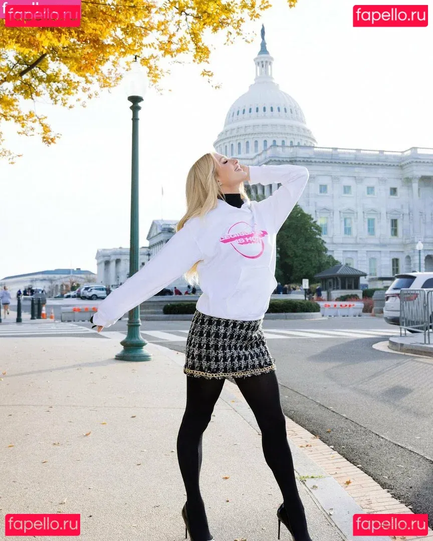 Paris Hilton Onlyfans Photo Gallery 