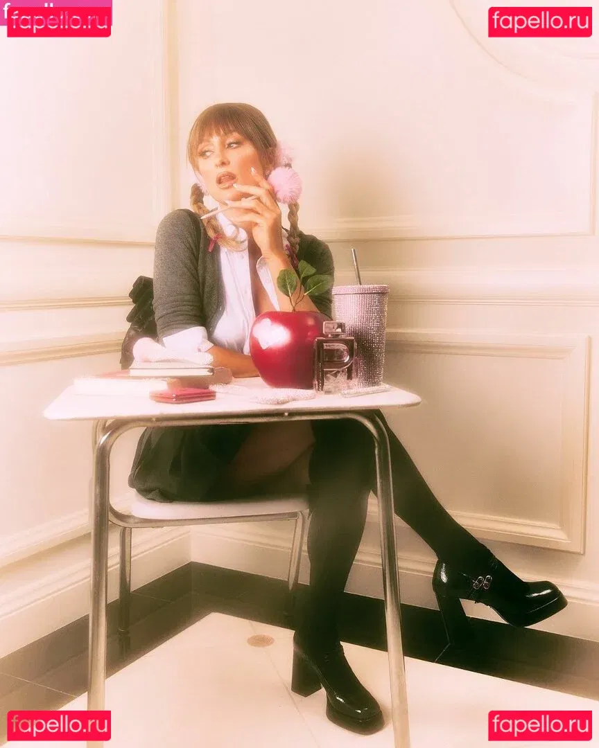 Paris Hilton Onlyfans Photo Gallery 