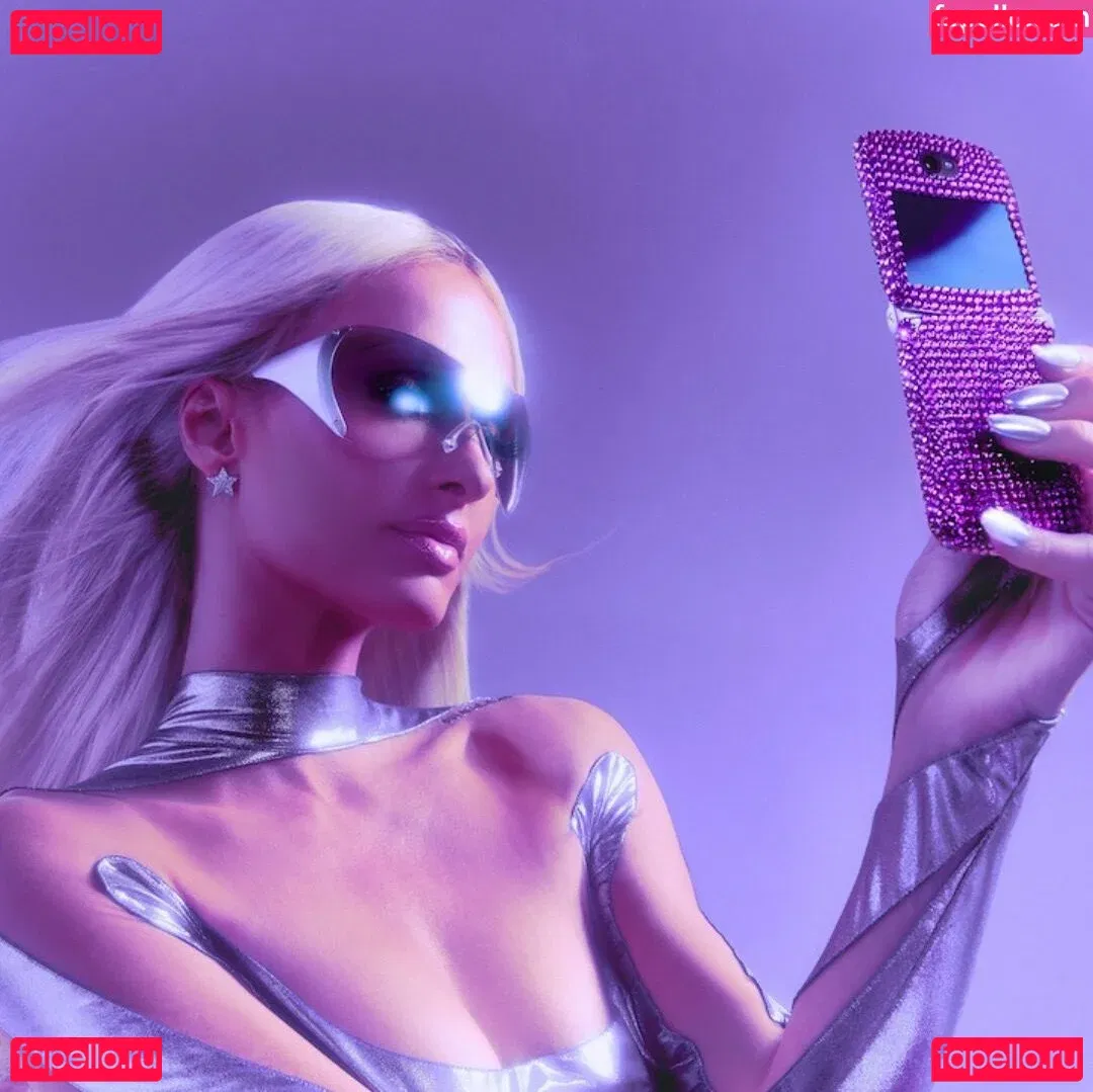 Paris Hilton Onlyfans Photo Gallery 