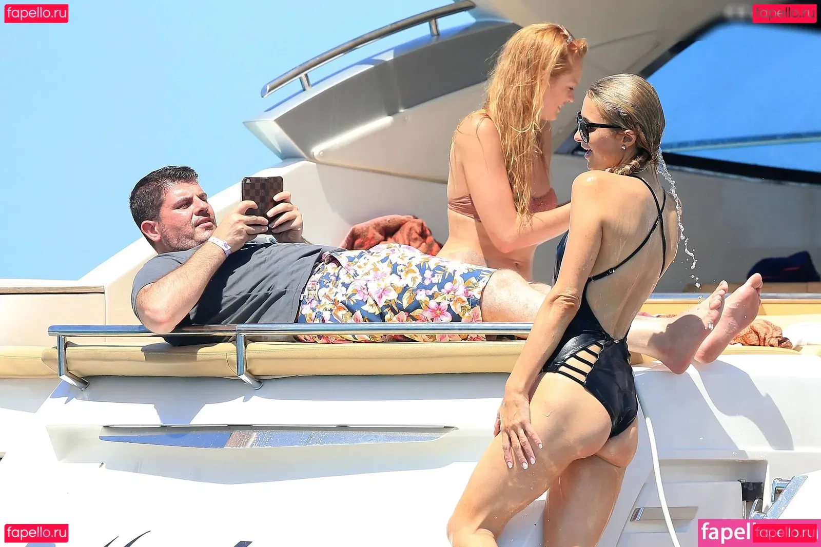 Paris Hilton Onlyfans Photo Gallery 