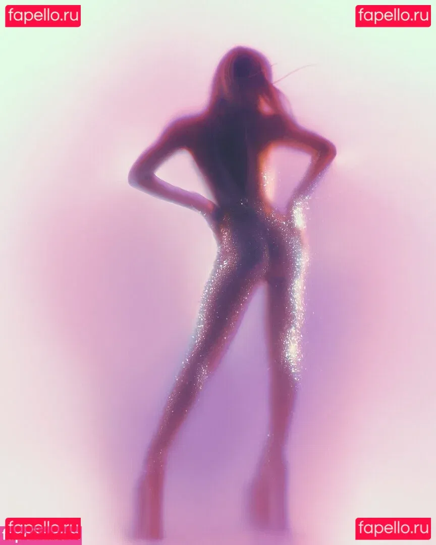 Paris Hilton Onlyfans Photo Gallery 