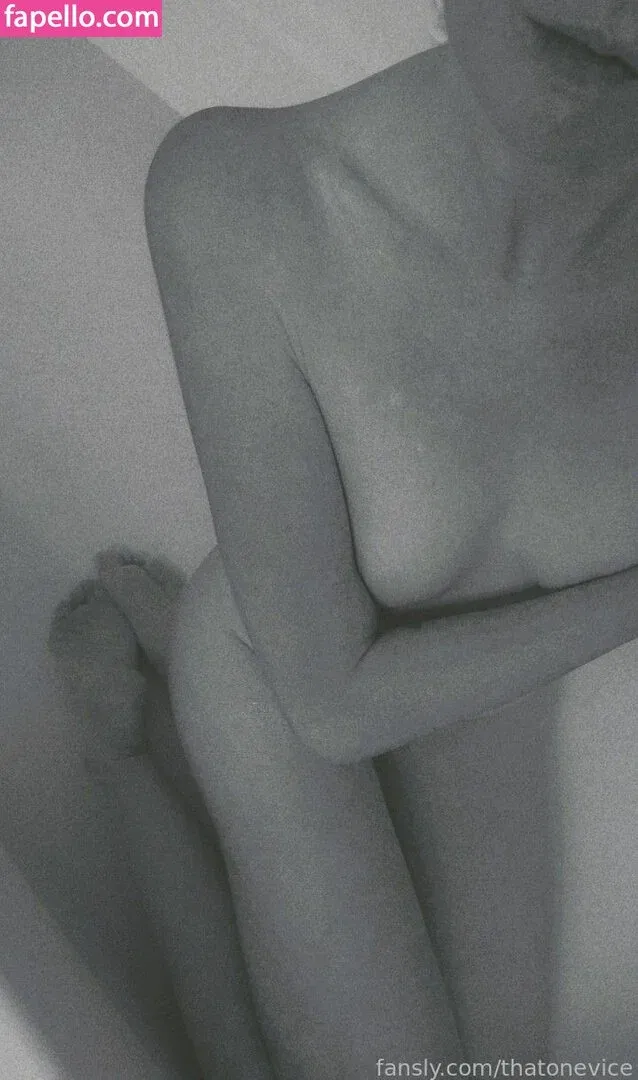 thatonevice Onlyfans Photo Gallery 