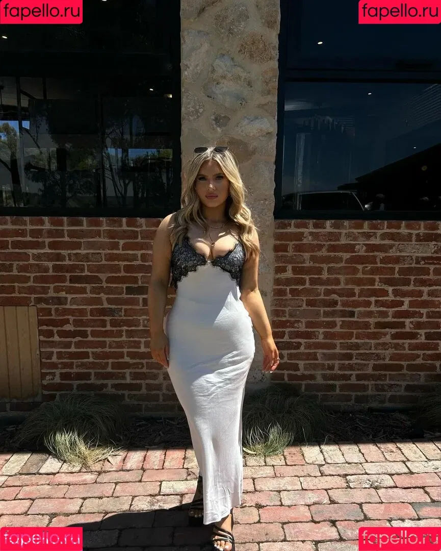 Tayla Renee Barker Onlyfans Photo Gallery 