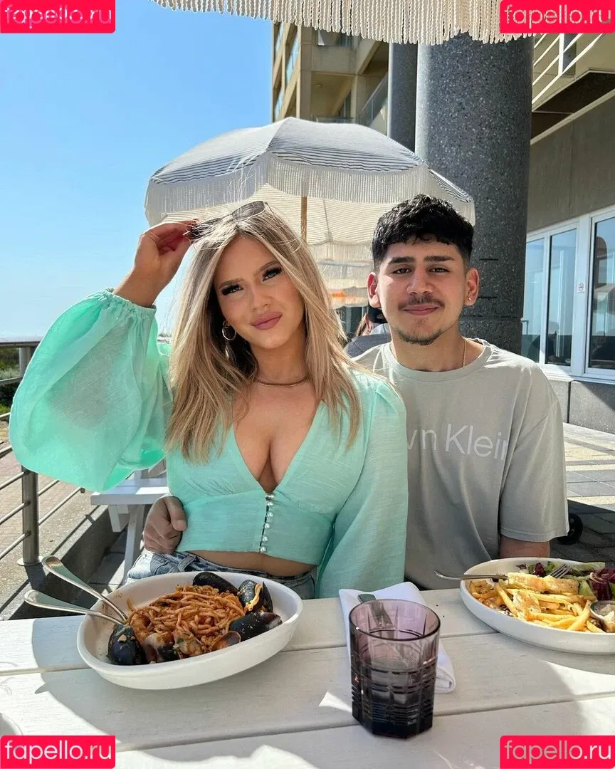 Tayla Renee Barker Onlyfans Photo Gallery 