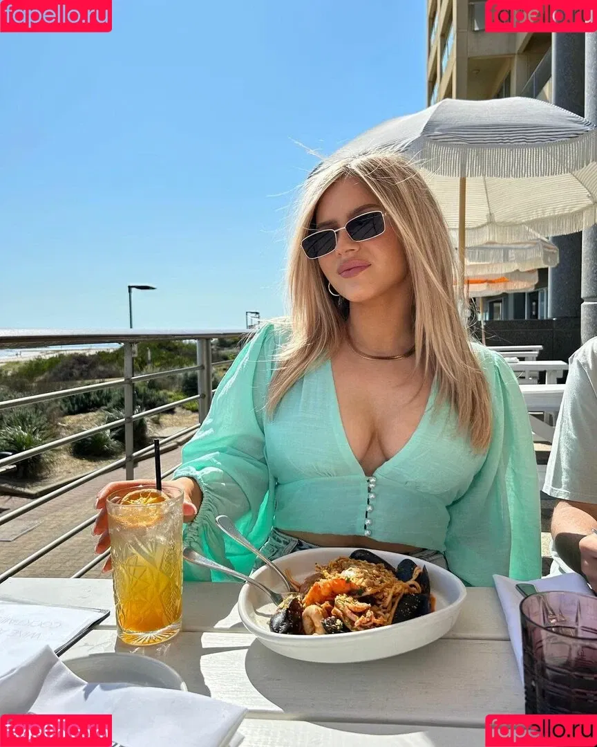 Tayla Renee Barker Onlyfans Photo Gallery 