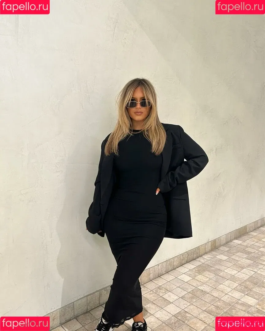 Tayla Renee Barker Onlyfans Photo Gallery 