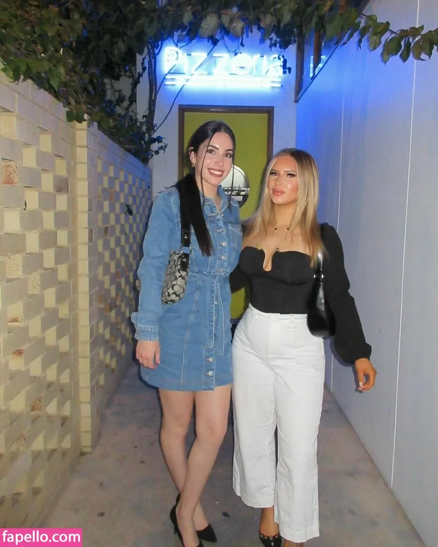 Tayla Renee Barker Onlyfans Photo Gallery 