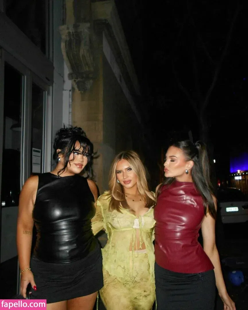 Tayla Renee Barker Onlyfans Photo Gallery 