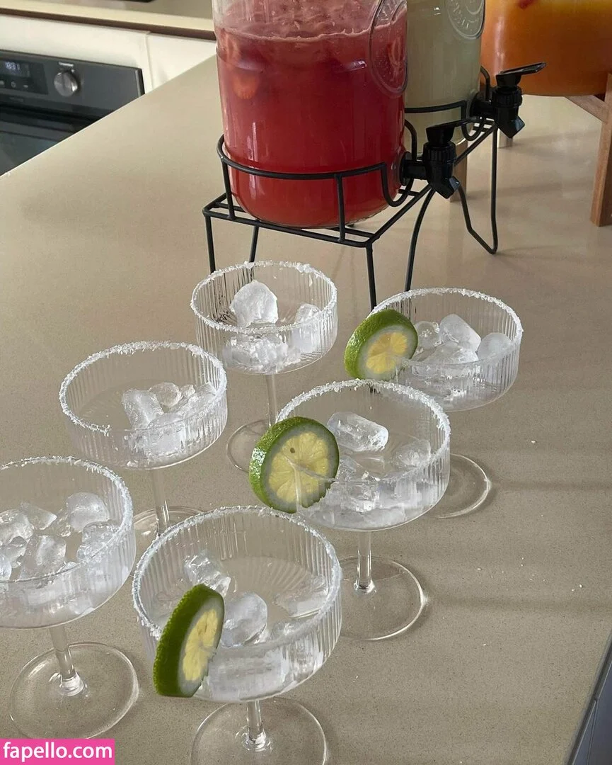 Tayla Renee Barker Onlyfans Photo Gallery 