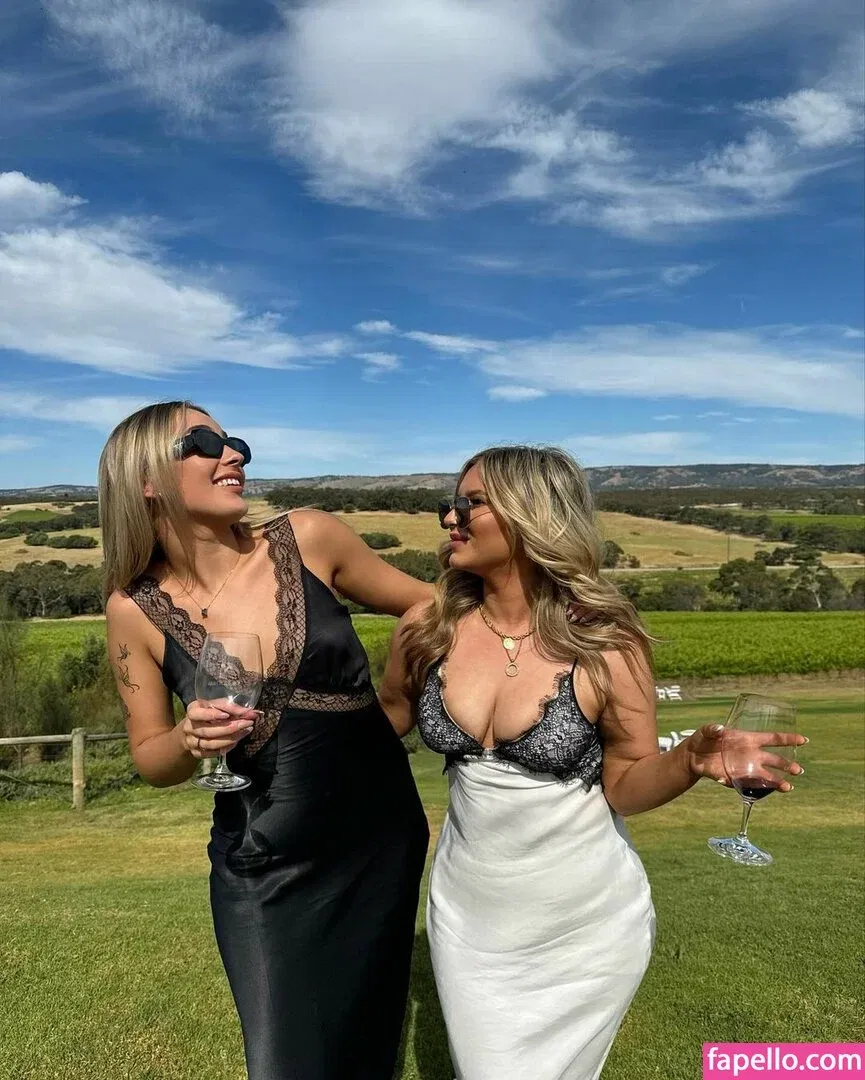 Tayla Renee Barker Onlyfans Photo Gallery 