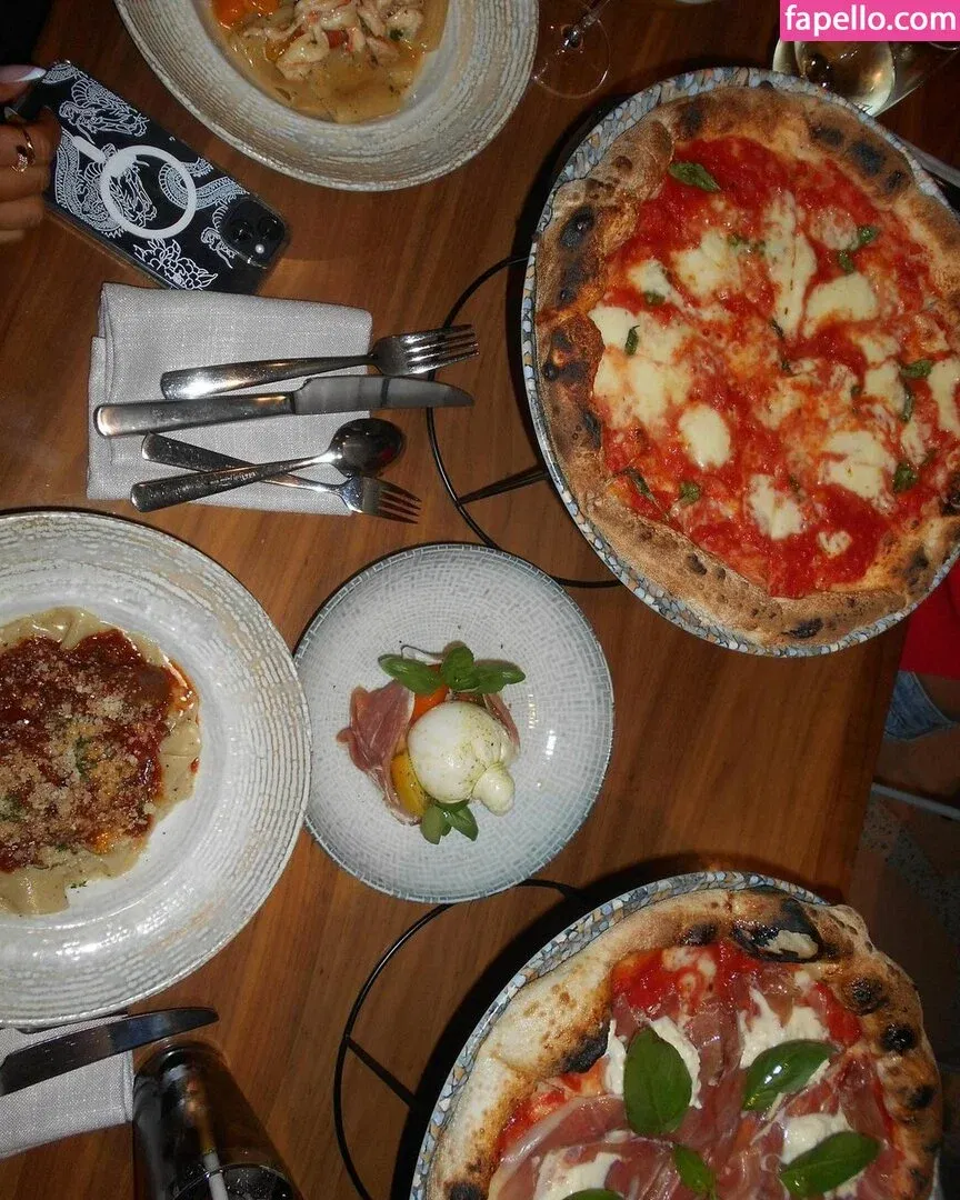 Tayla Renee Barker Onlyfans Photo Gallery 