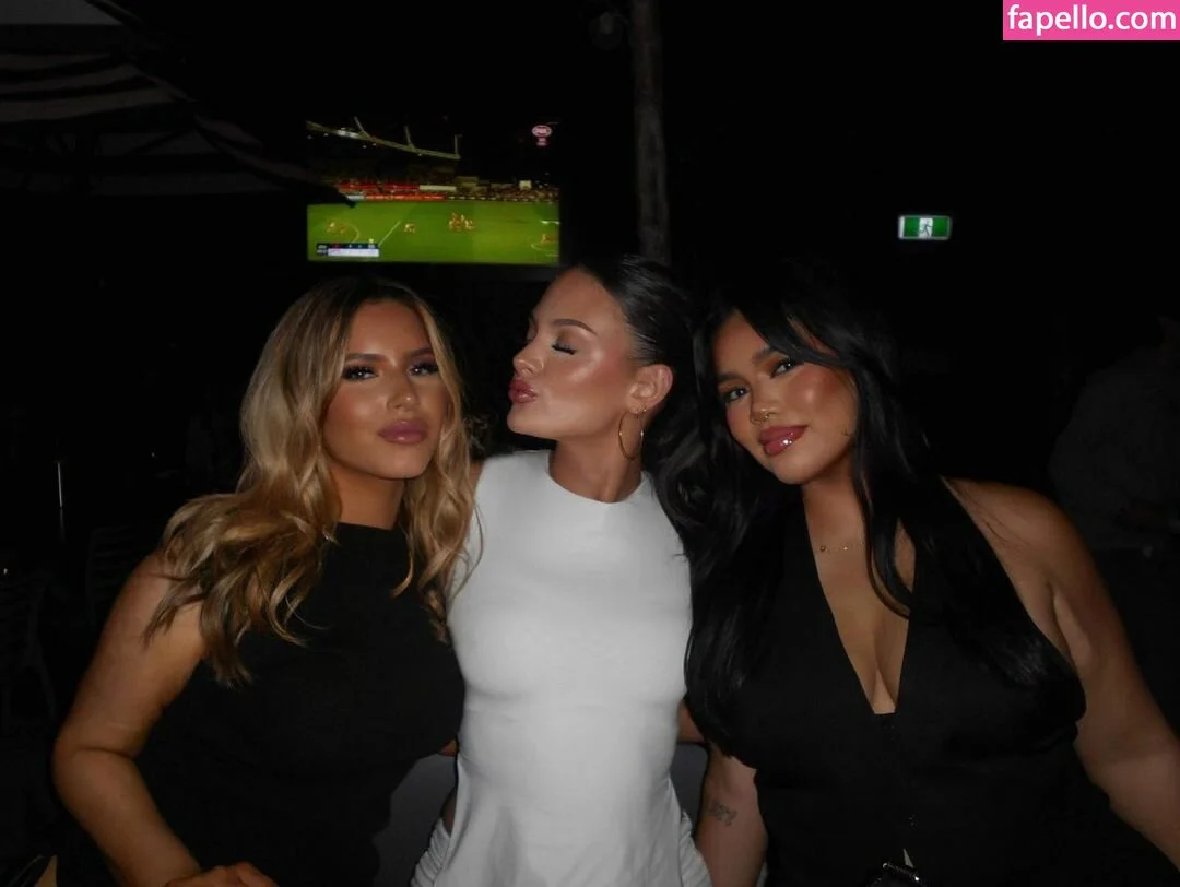 Tayla Renee Barker Onlyfans Photo Gallery 