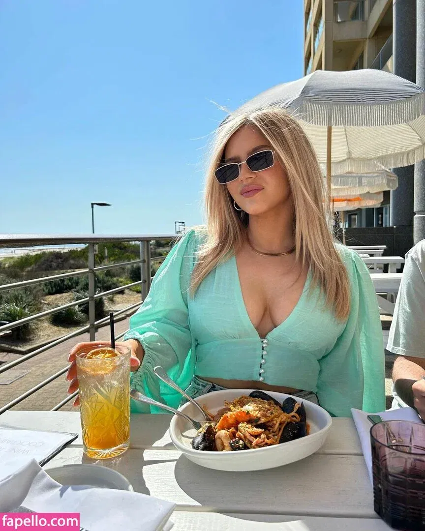 Tayla Renee Barker Onlyfans Photo Gallery 