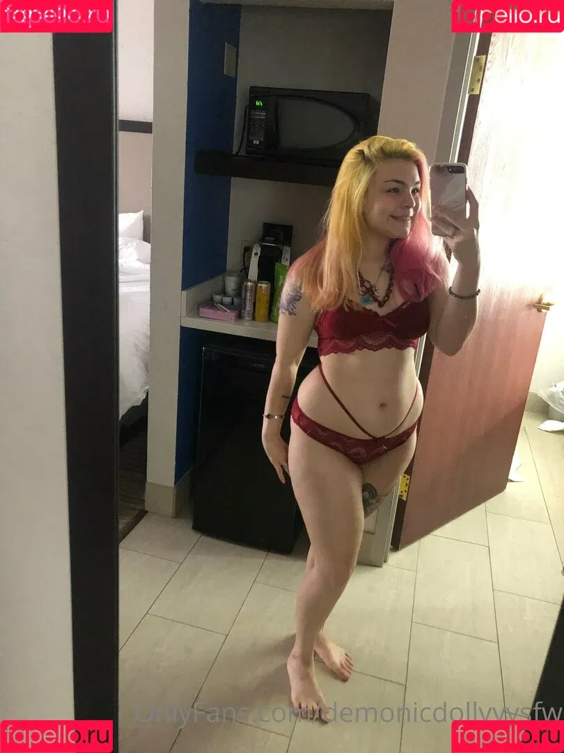 demonicdollyyysfw Onlyfans Photo Gallery 