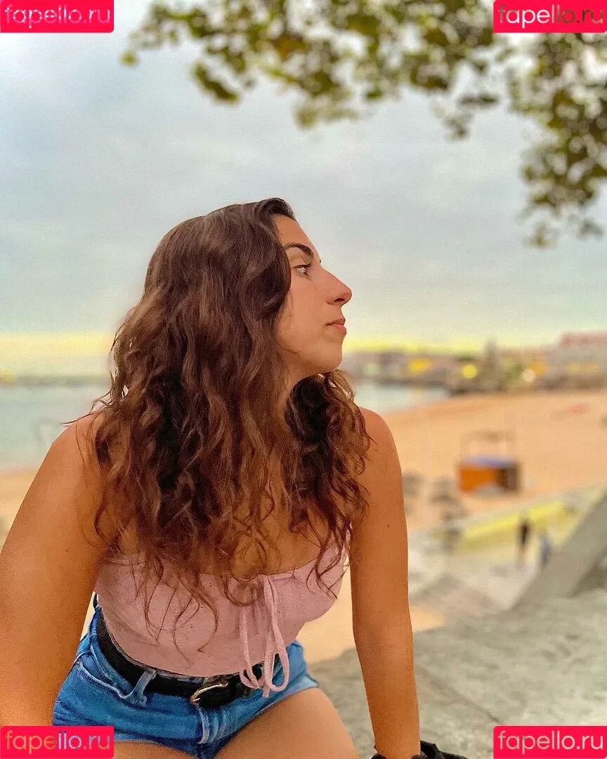 Helena Santos Onlyfans Photo Gallery 