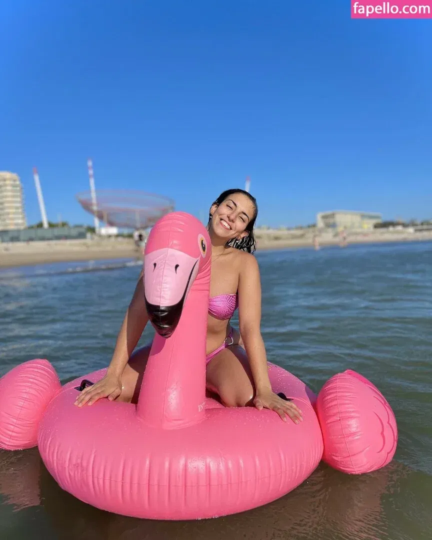 Helena Santos Onlyfans Photo Gallery 