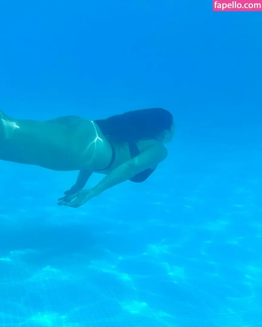 Helena Santos Onlyfans Photo Gallery 