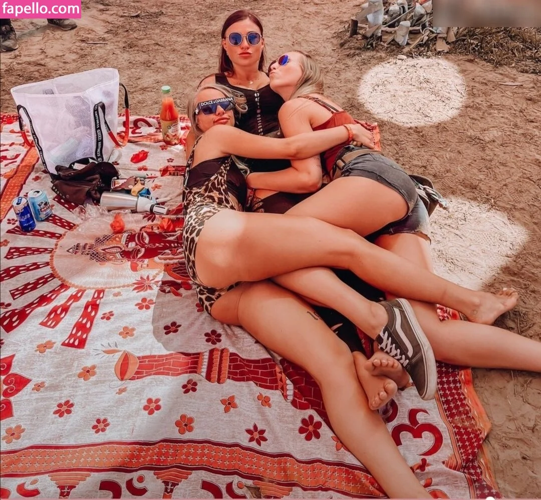 Vaneschkaaaaa Onlyfans Photo Gallery 