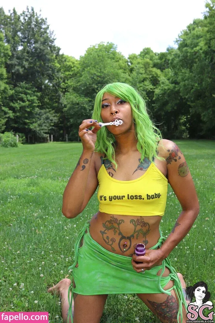 Zebrah SG Onlyfans Photo Gallery 