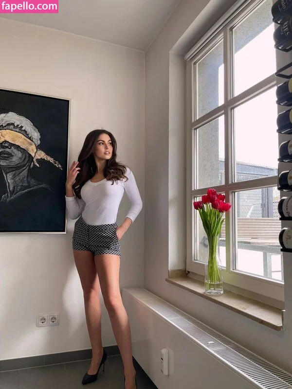 lovelytessxoxo Onlyfans Photo Gallery 