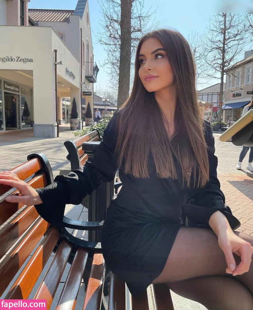 lovelytessxoxo Onlyfans Photo Gallery 