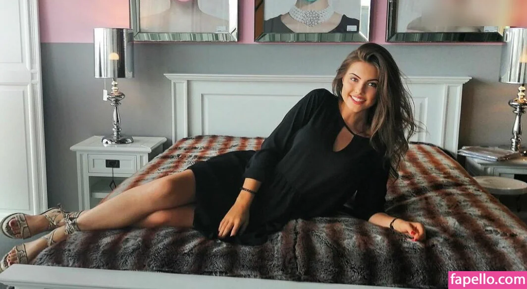 lovelytessxoxo Onlyfans Photo Gallery 