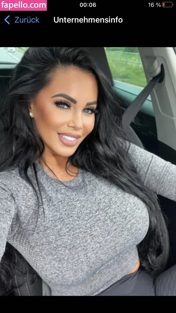 Onlyheni Onlyfans Photo Gallery 