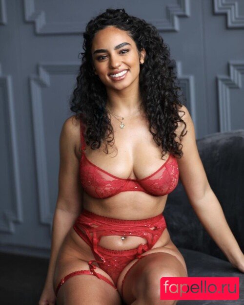 Erikahmarie Nude Onlyfans Photo 5