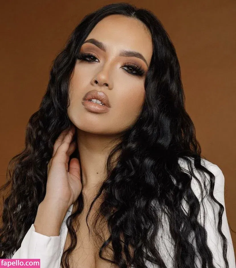 gigimarievip Onlyfans Photo Gallery 