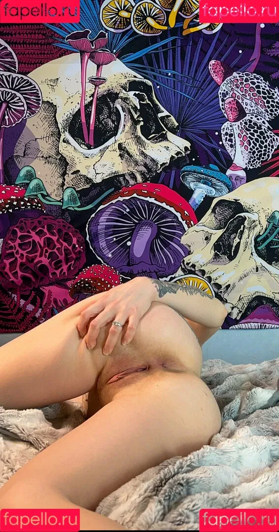 Sinful Surprise Onlyfans Photo Gallery 