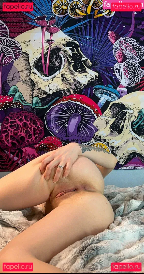 Sinful Surprise Onlyfans Photo Gallery 