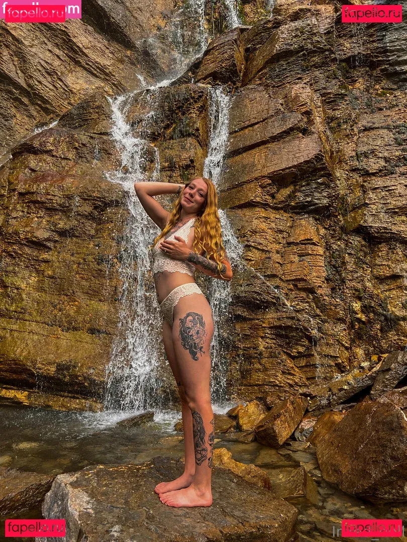 Sinful Surprise Onlyfans Photo Gallery 