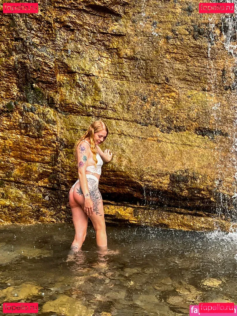 Sinful Surprise Onlyfans Photo Gallery 