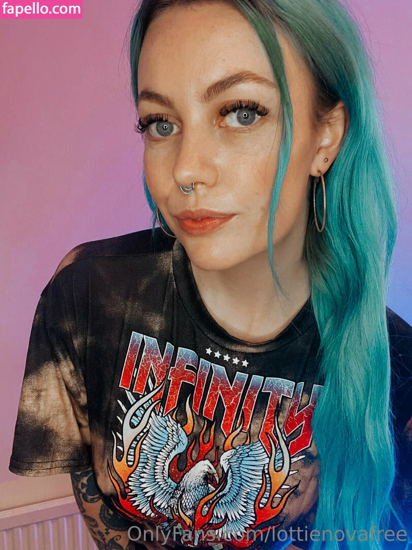 lottienovafree Nude Onlyfans Photo 17