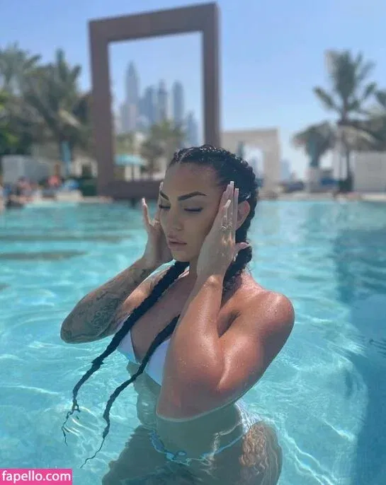 Sabine Baidin Onlyfans Photo Gallery 